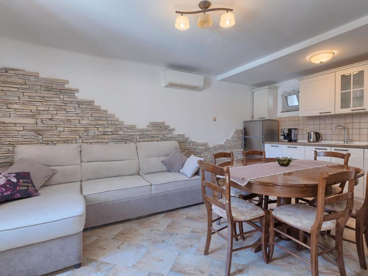 Holiday Home Evelina By Interhome Лижнян Екстер'єр фото